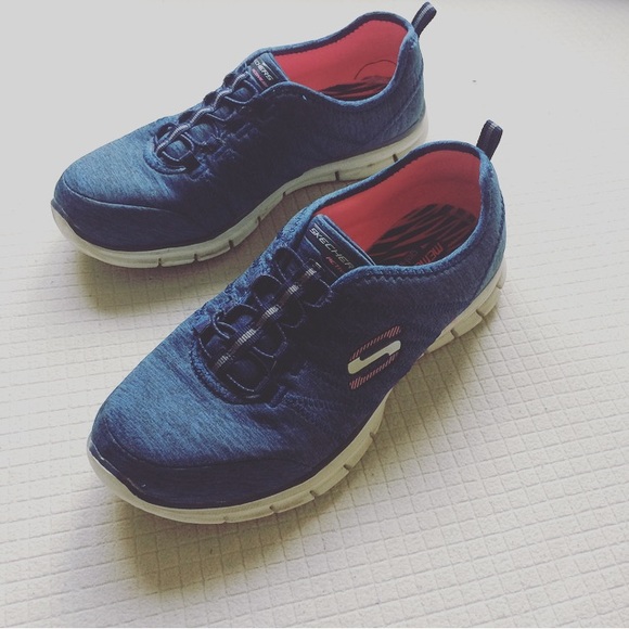 Skechers Shoes - Sketchers